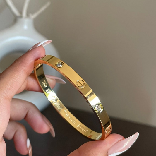 Classy Cartier